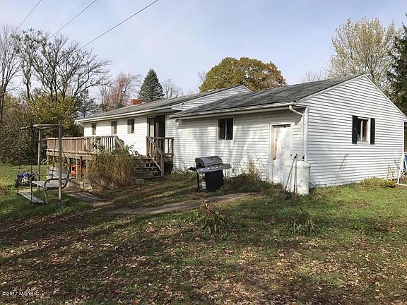 3rd image of 361 W Saint Joe St