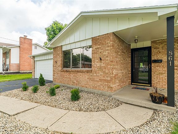 3rd image of 861 Kenbrook Dr