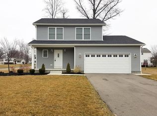 1273 Cross Cv, Austintown, OH