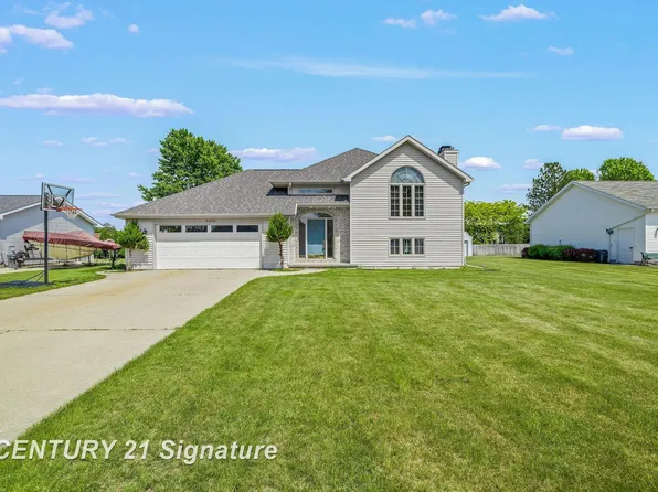 2364 Milford Dr, Saginaw, MI 48603