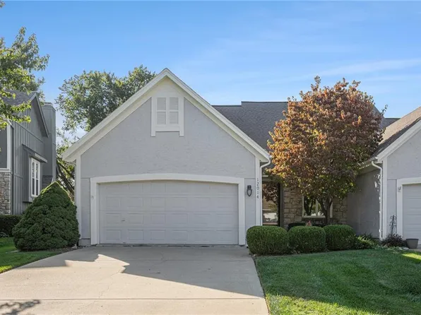 12014 England St, Overland Park, KS 66213