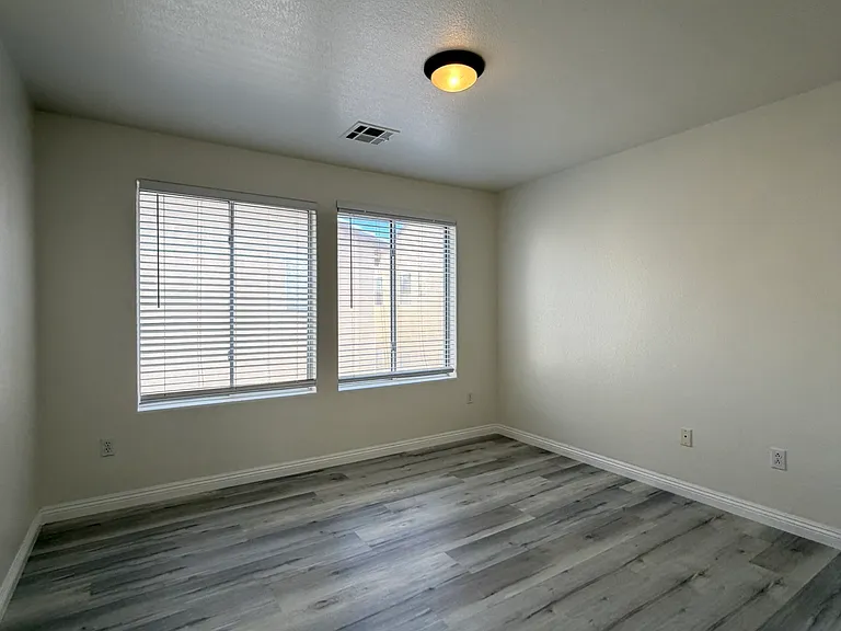 5079 Dodge Ridge Ave — Photo 20