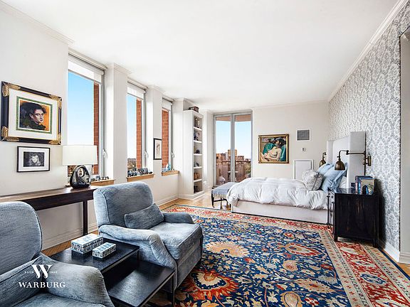 4th image of 188 E 78th St APT 31B