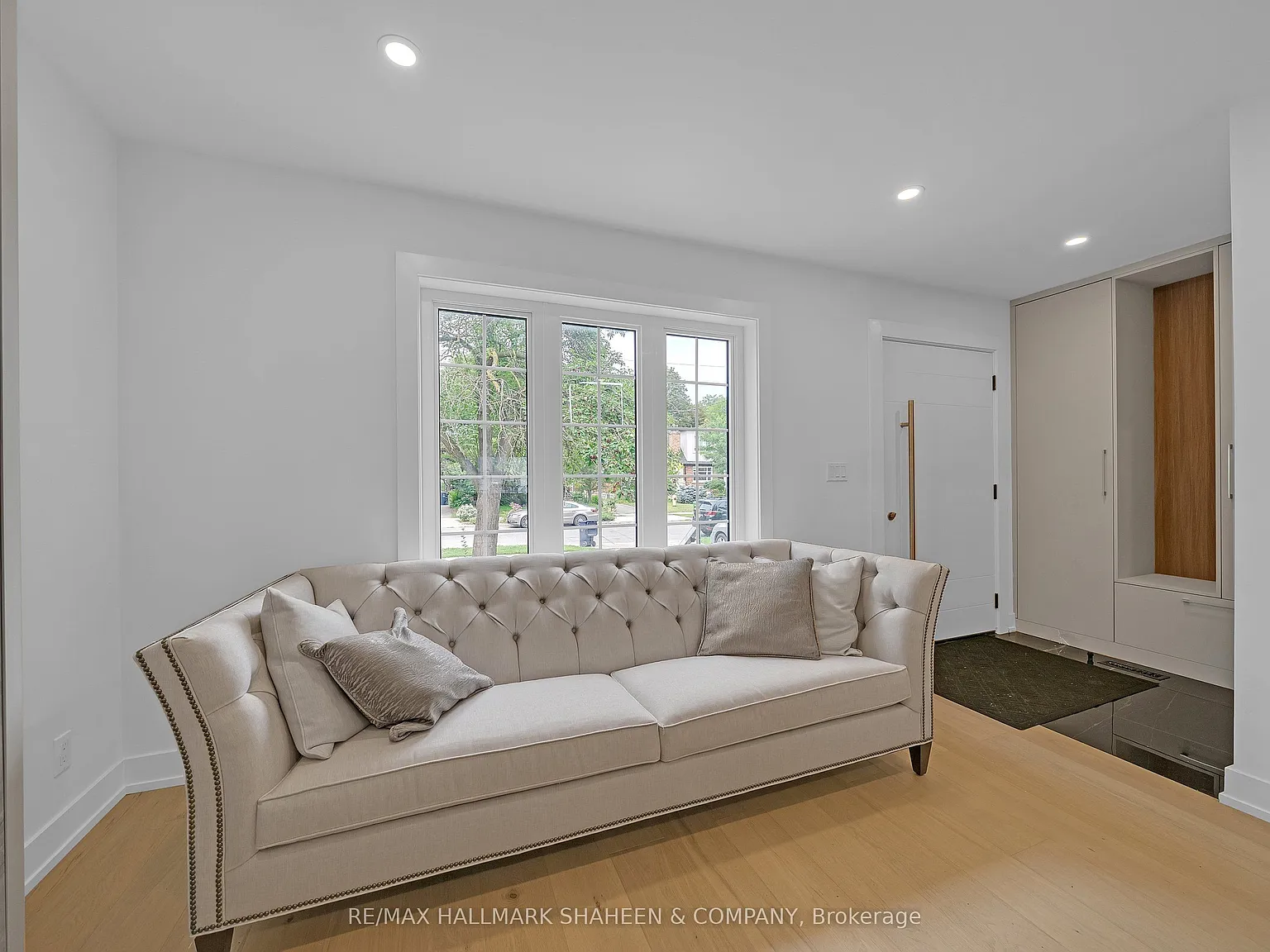 4 bed, $6,500 — Photo 3