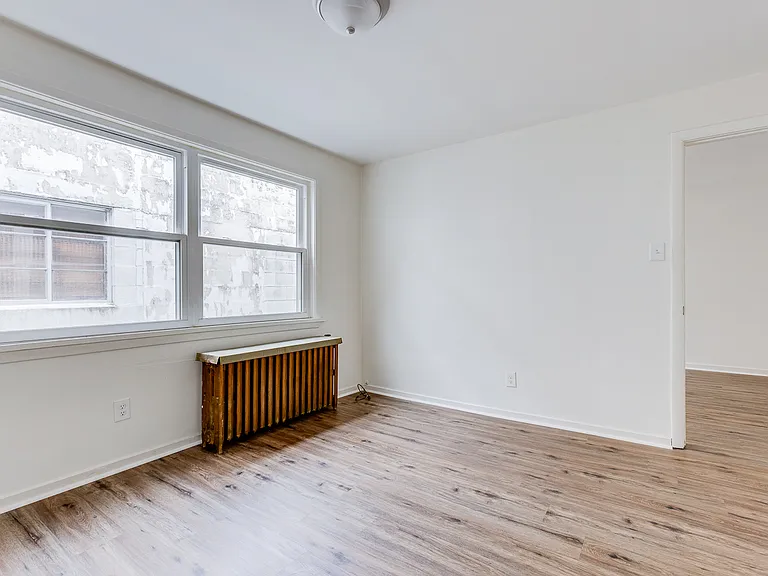 525 Washington Ave #3 — Photo 16