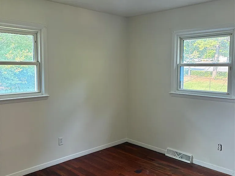 2334 Senior Dr — Photo 18