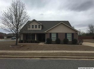 301 Dovington Dr, Huntsville, AL 35806