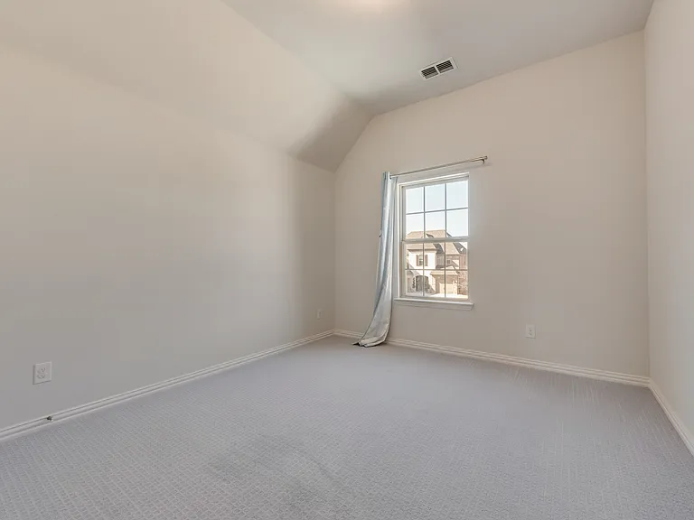 2112 Millwall Dr — Photo 13