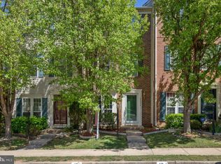 15575 Three Otters Pl, Manassas, VA 20112