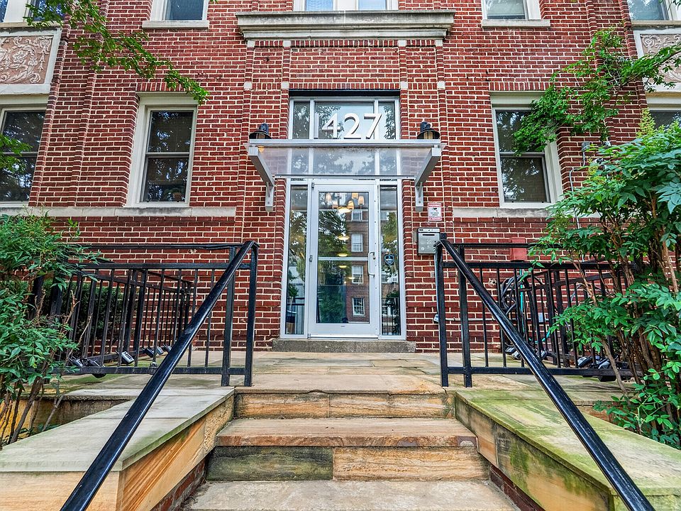 1st image of 1427 Chapin St NW APT 204
