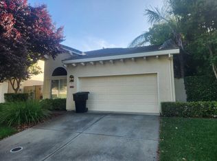 1565 Martinique Dr, Roseville, CA 95661