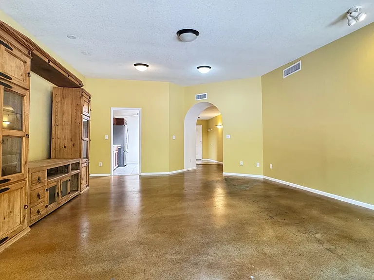 6208 N Rockglen Rd — Photo 8