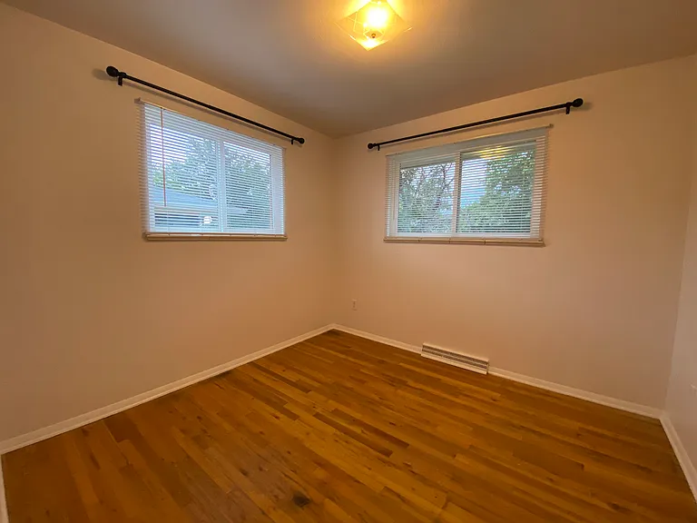 375 Empire St — Photo 13
