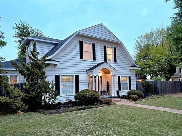 1016 W Kansas Ave, Chickasha, OK 73018