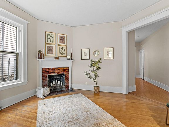 4th image of 544 Portland Ave APT 1