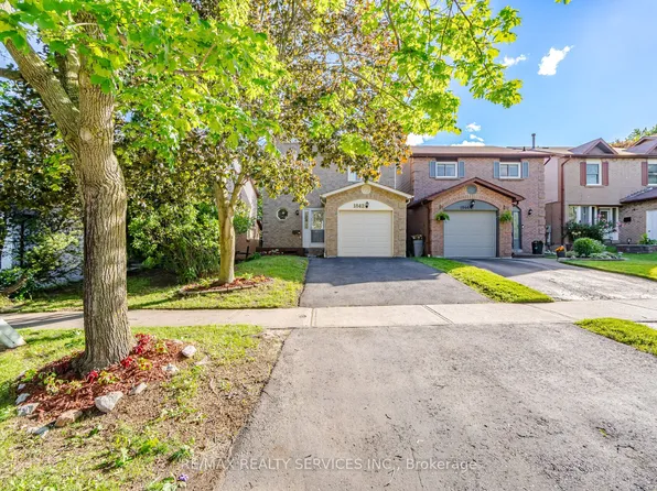 1842 Cricket Ln, Pickering, ON L1V 3J3