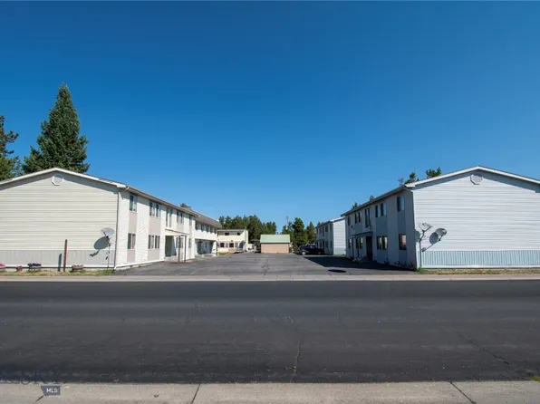 321/327 Gibbon Ave, West Yellowstone, MT 59758