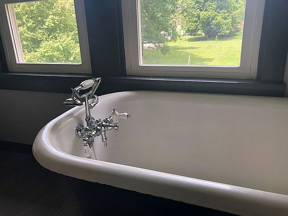 Momma’s quiet time!!