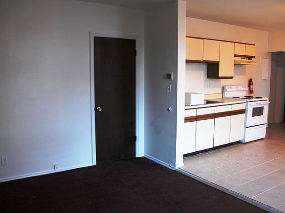 Living Room-Kitchen