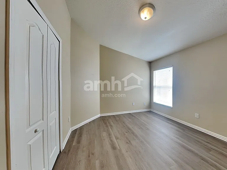 8467 Quarter Horse Dr — Photo 18