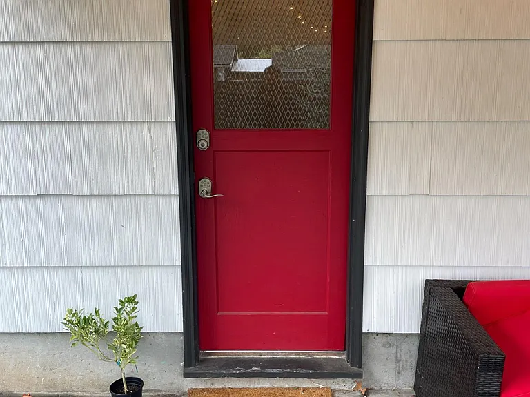 5520 N Concord Ave #B — Photo 4