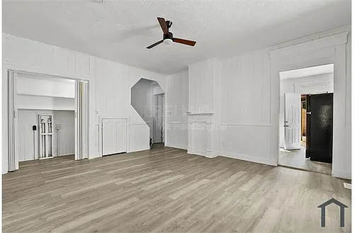 2024 Lytle St Photo 1