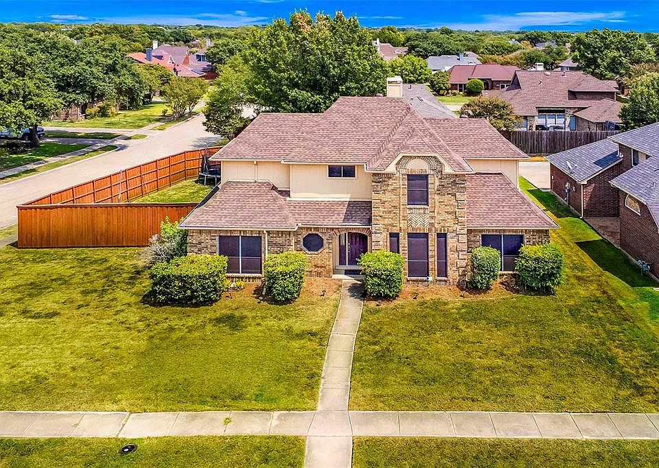 1st image of 2417 Autumndale Dr
