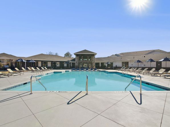 2301 Carlton Pkwy #9301