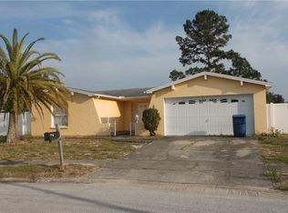 8421 Briarleaf Ct, Port Richey, FL 34668