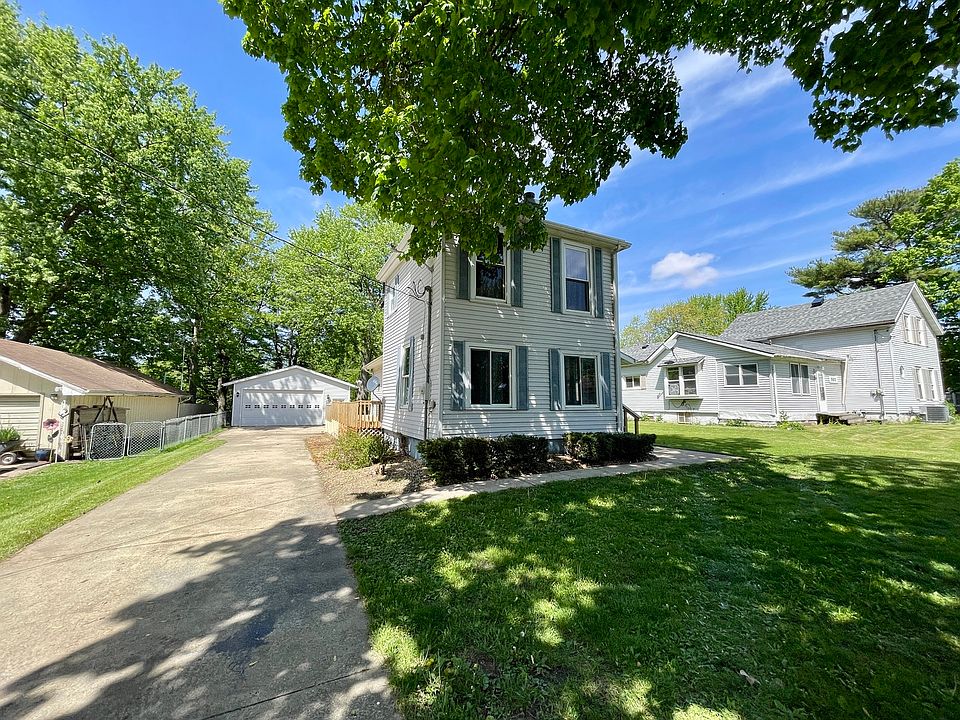 504 S Cherry St, Malden, IL 61337 Zillow