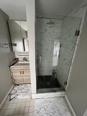 Rented by Jeffrey M Weinstein, LREB | media 10