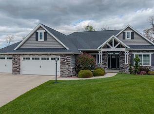 18860 Roselle Cv, Auburn, IN 46706