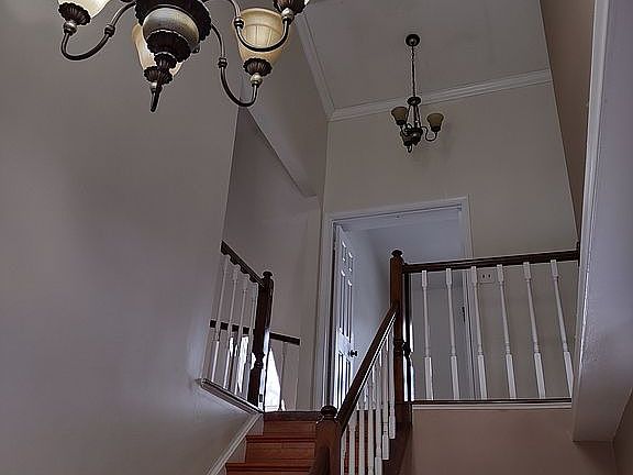 3rd image of 5584 Sequoia Farms Dr