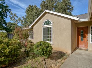 5735 Green Acres Dr, Anderson, CA