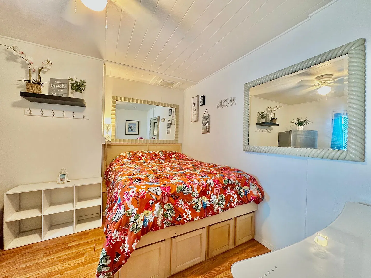 4-1665 Kuhio Hwy — Photo 1
