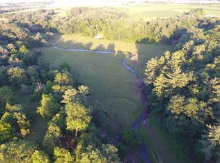 1360 Hopewell Rd, Livingston, WI 53554