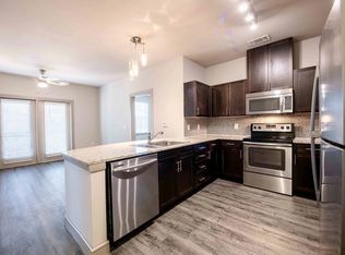 Century Lake Highlands, Dallas, TX 75231