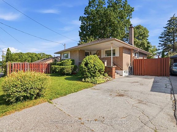3rd image of 73 Thornbeck Dr