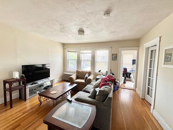 2nd image of 292 Foster St #2