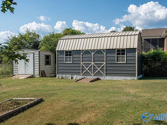 3rd image of 1114 Cimarron Dr