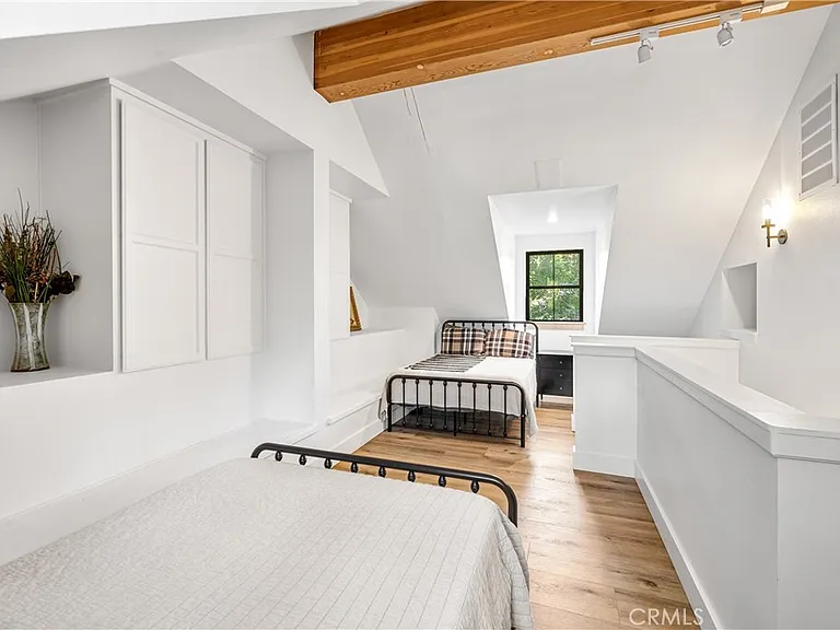 595 N Waterford Ave — Photo 31