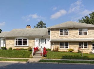 207 Cedar Ave, Hershey, PA 17033