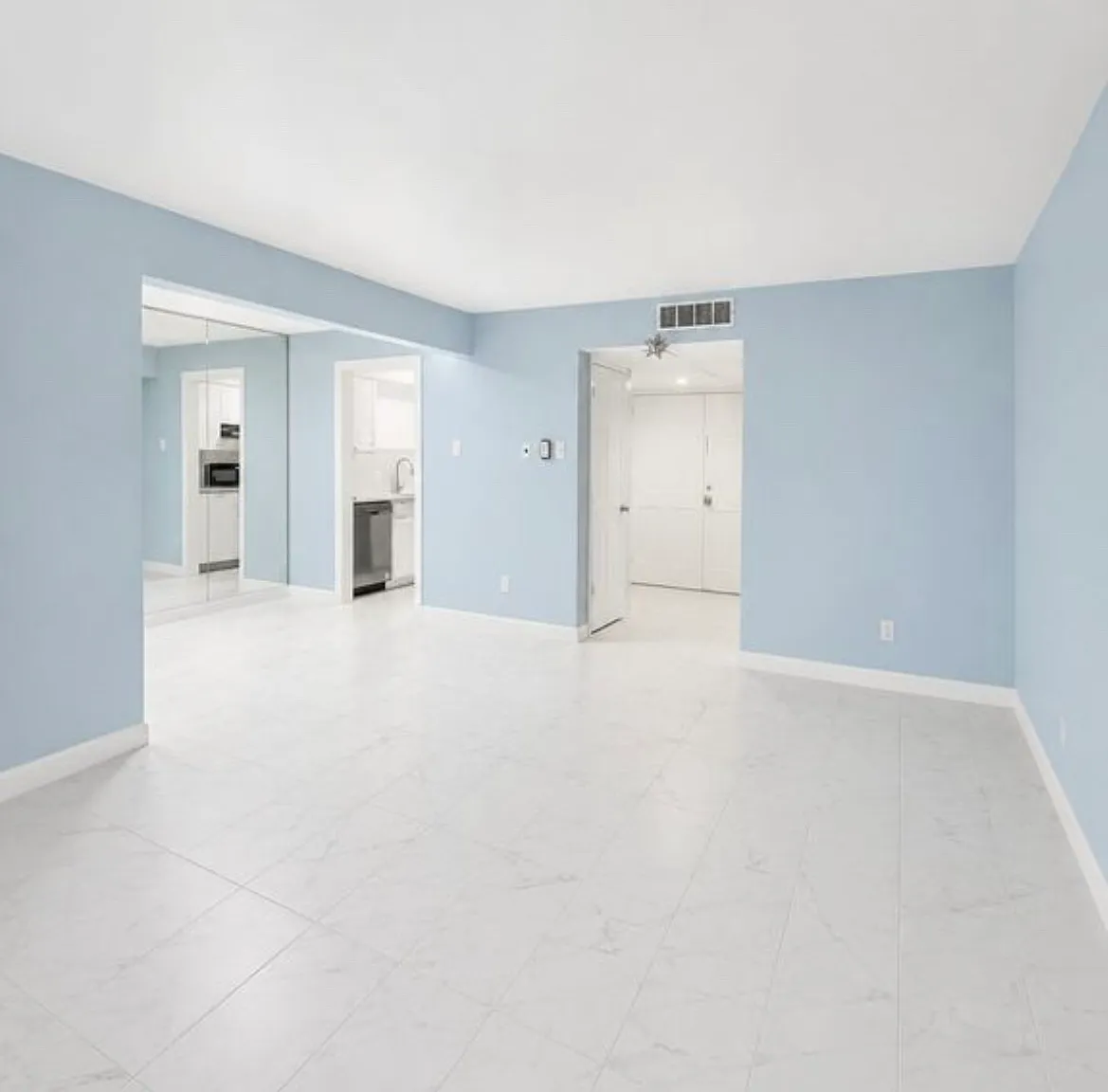 2 bed, 1084 sqft, $900 — Photo 4