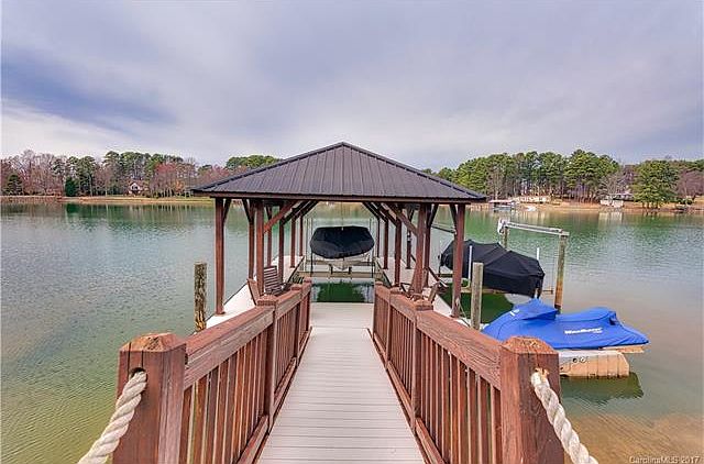 1st image of 128 Cedar Bluff Ln