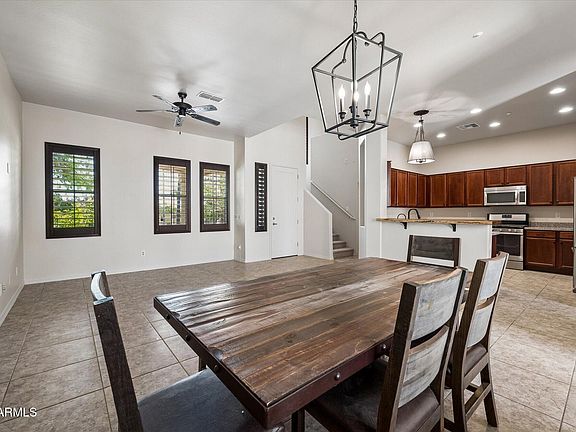 5th image of 4312 N VERRADO Way