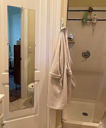 4th image of 5838 Willow St