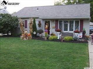 4920 Glen Lodge Rd, Mentor, OH 44060