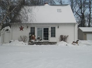 14958 Maple St, Clear Lake, IA 50428