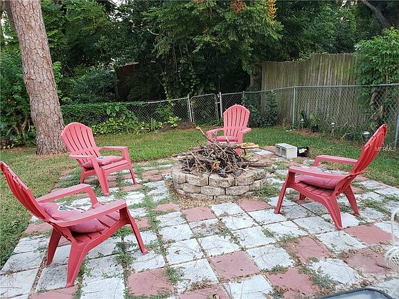 2nd image of 1365 Byron Dr