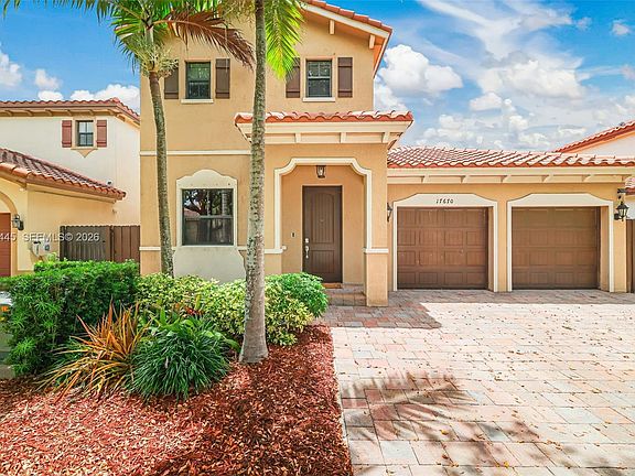 3rd image of 17670 SW 154th Pl